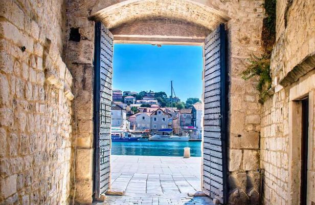 Split and Trogir Group Tour Designed for Cruise Travelers