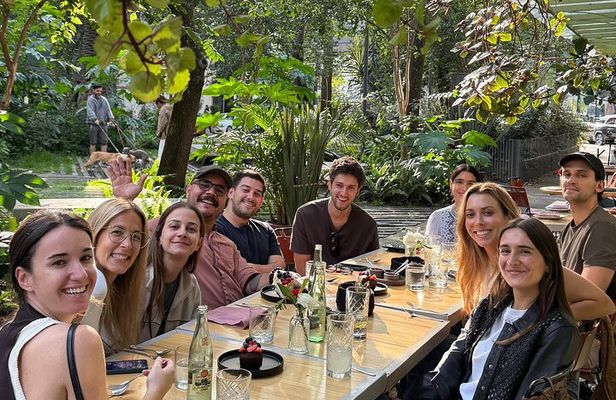 Local Foodie Adventure in Mexico: +10 dishes with Sherpa Tours