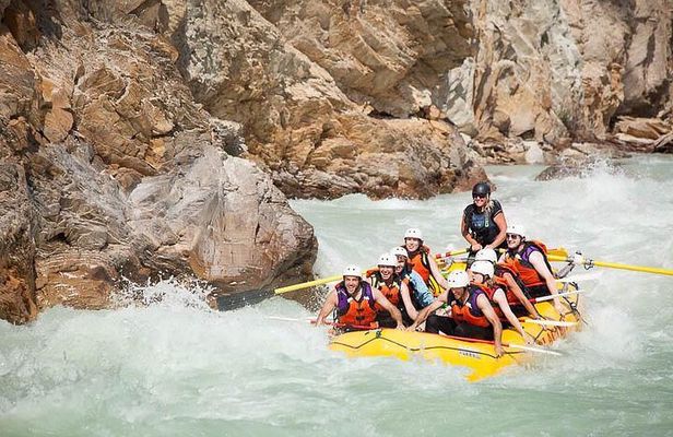 Rafting Adventure on the Kicking Horse River