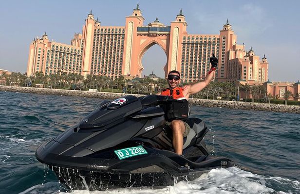 Exclusive 90 Mins Jet Ski Adventure Dubai Marina Tour