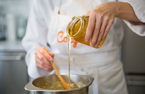 Cook Greek Comfort Food + Wine in Central Athens (5-Course Meal)