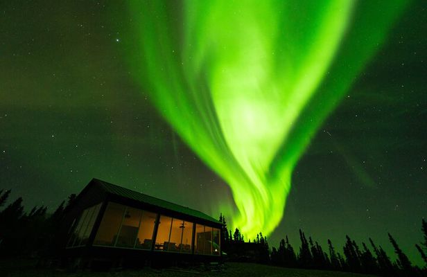 Cleary Summit Aurora Glass House Luxury Northern Lights Tour