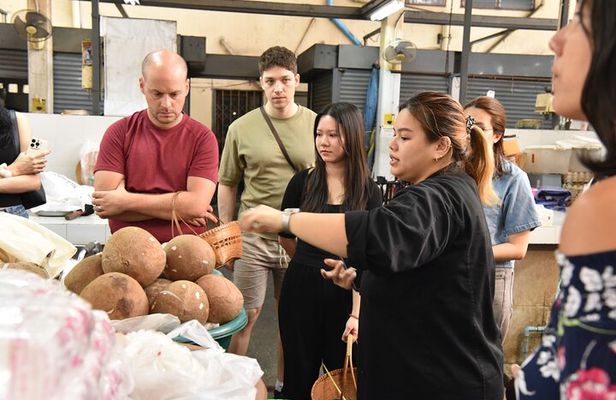 Thai Cooking Class with Market Tour in Sathon Bangkok