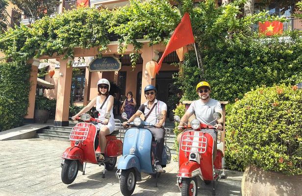 Half Day Hoi An Countryside Classic Vespa Tour with BBQ Lunch