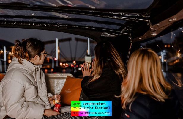 Amsterdam Light Festival: Cruise Unlimited Drinks & Bite option