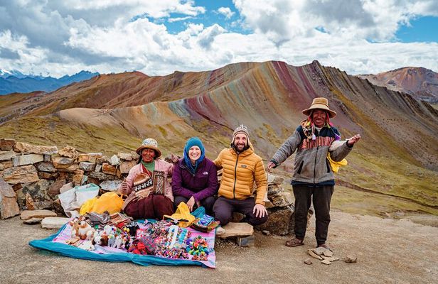 Palccoyo Rainbow Mountain Tour - Scenic Hike & Andean Lunch