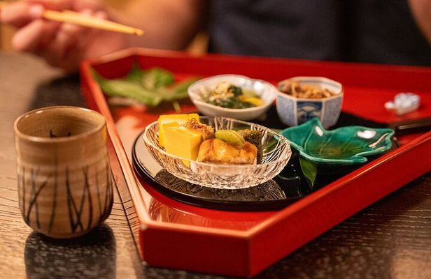 Osaka Michelin Food Tour Experience Kaiseki and Local dishes