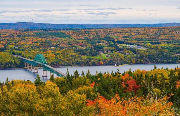 Cabot Trail Scenic Culture and Adventure Drive Tour