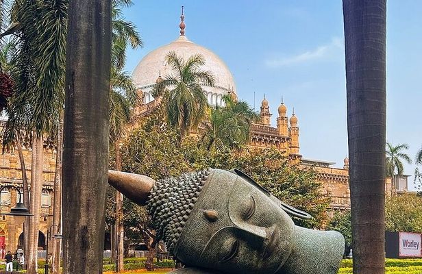 Mumbai Heritage Walk and Elephanta Caves Experience