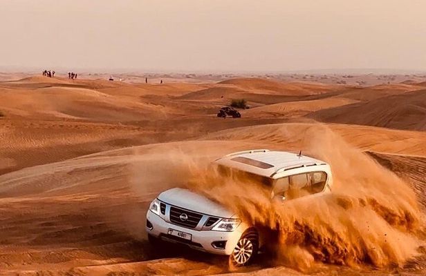 Dubai Desert Safari with 4x4 Dune Bashing and BBQ