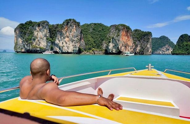 Phuket Sunset Paradise Trip to Phi Phi with Seahorse Marine