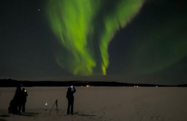  Rovaniemi Northern Lights Tour with Local Guides
