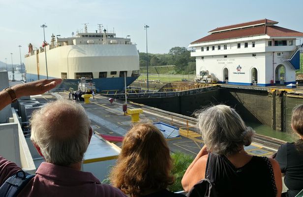 Panama Canal Tour: Miraflores Visitor Center & IMAX - Afternoon