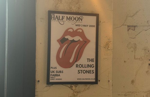 Rolling Stones Birthplace Tour in London by Black Taxi