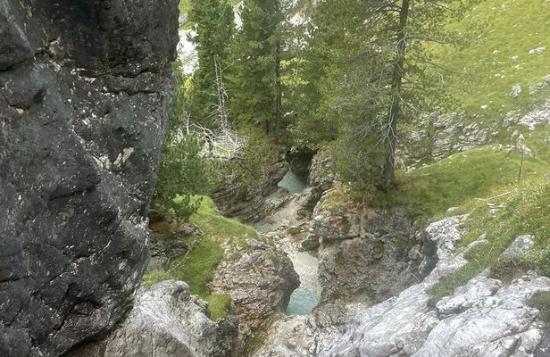 Canyoning Adventure saddle