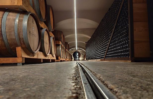 Private 4-Day Albanian Wine Tour with Eden