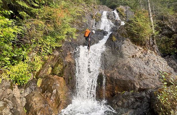 Alice Falls Canyoning Tour