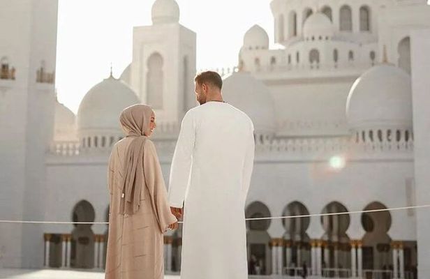 Private Full Day Tour of Abu Dhabi from Dubai