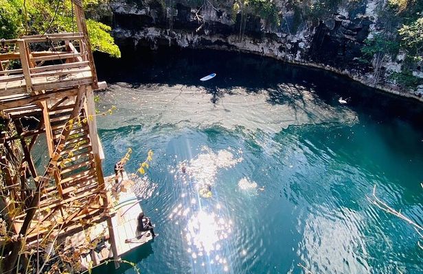Open Cenote Bike and Swim Tour in the Jungle