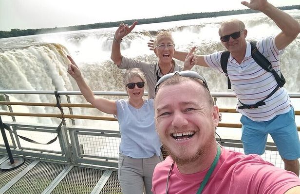 PRIVATE tour in Iguassu Falls side Argentine 