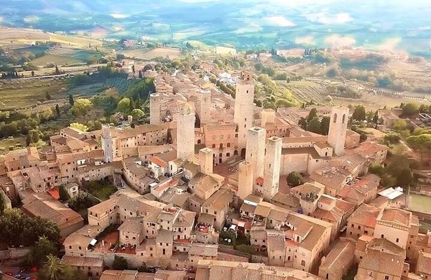 Private Half day Tour in Chianti, San Gimignano with wine tasting