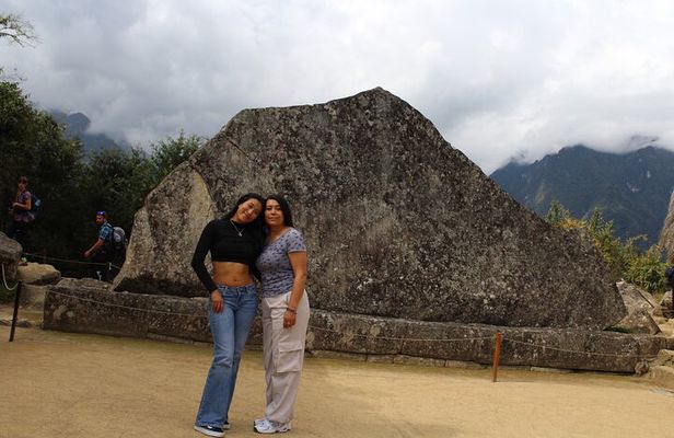 Ticket Machu Picchu with Private Guide 