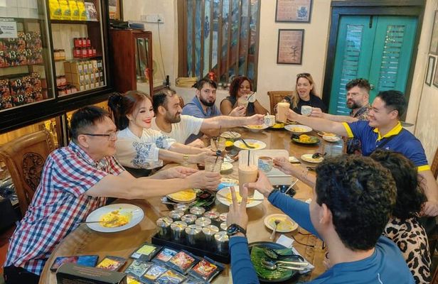 Small Group Melaka Flavours Food and Culture Tour