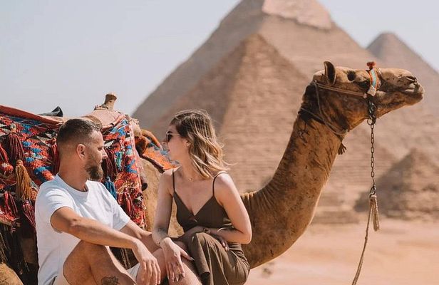 Cairo 8 Hour Private Tour of Pyramids & Grand Egyptian Museum