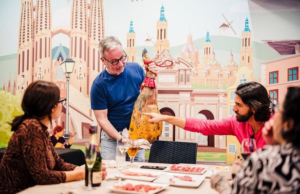 Ham Experience Essentials : Iberian Ham Tasting in Barcelona