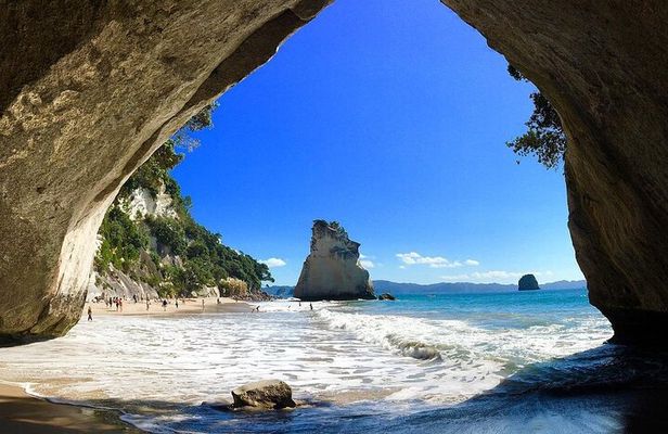 Auckland - Coromandel & Cathedral Cove – Day Tour with Lunch 