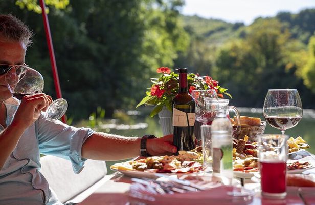 Nature's Table: River Journey w Wine Tasting & BBQ Dinner Mostar