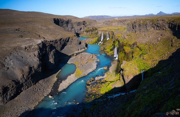 LANDMANNALAUGAR : Private Highlands