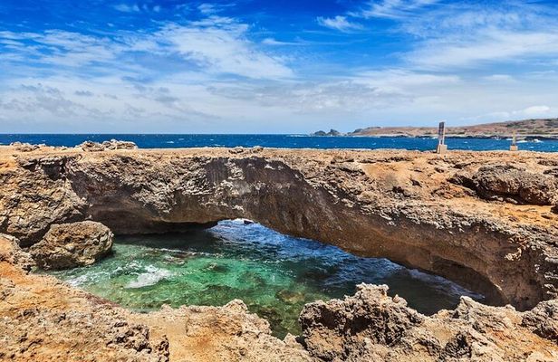 Aruba Natural Pool Jeep Adventure – Natural Bridge & Casibari