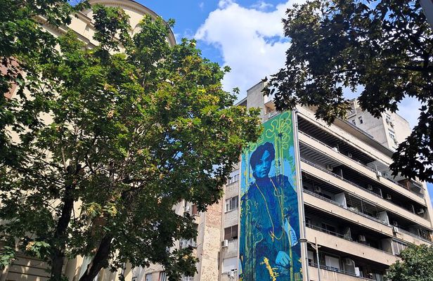 Women Side of History Walking Tour with a Coffee in Belgrade