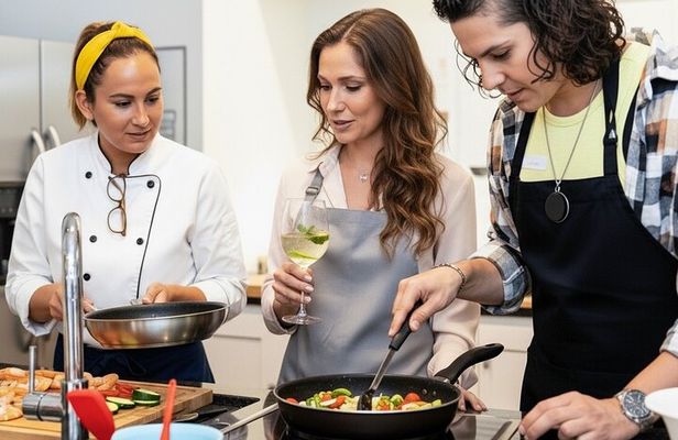 3h Cooking Class in Santo Domingo: 6 Recipes & Bottomless Drinks