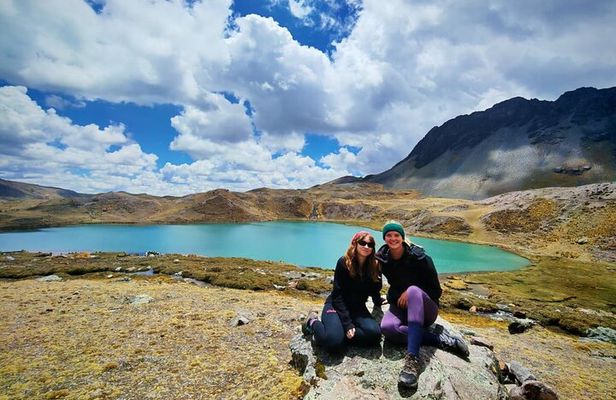 Full Day Tour to the 7 Lakes of Ausangate