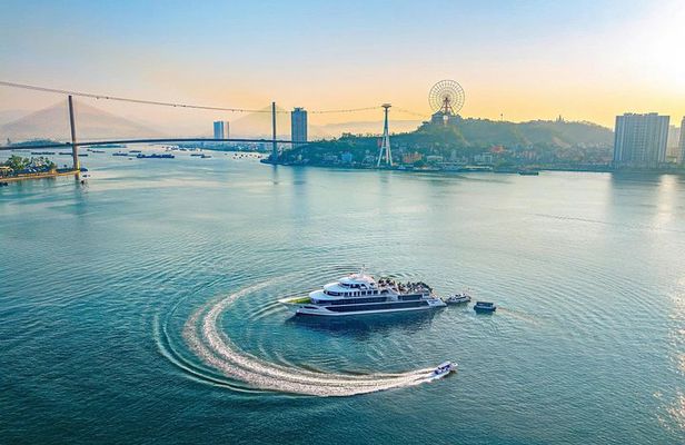 Sea Octopus Day Cruise and Ha Long Bay with Ti Top and Sung Sot