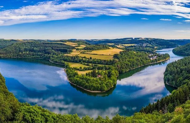Luxembourg Castles and Stunning River Lookouts Private Tour