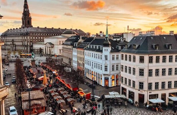 Private 90-Min Ultimate Christmas: Tivoli & Hygge