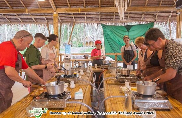 Authentic Thai Cooking in Khao Lak – Market Tour & Flexible Menu