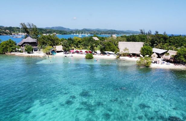Roatan Brady's Cay Private Island Escape & Day Packages