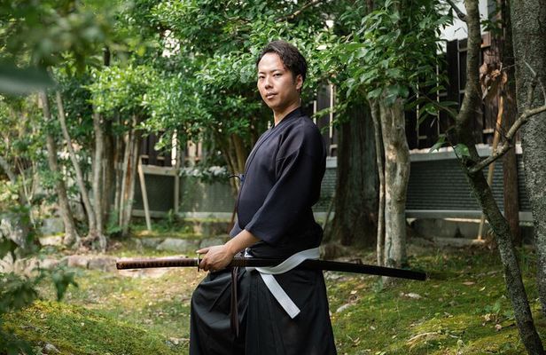Ancient Katana Training in Kyoto with Local Students