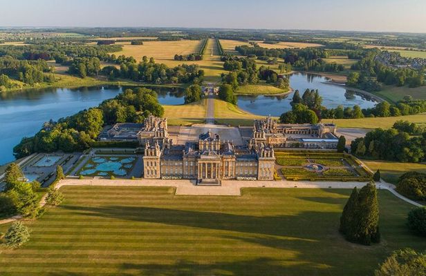 Blenheim Palace Day Trip with Admission