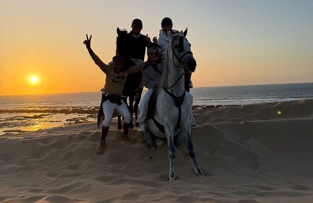 Private 3 Hour Ride & Moroccan Picnic in Essaouira