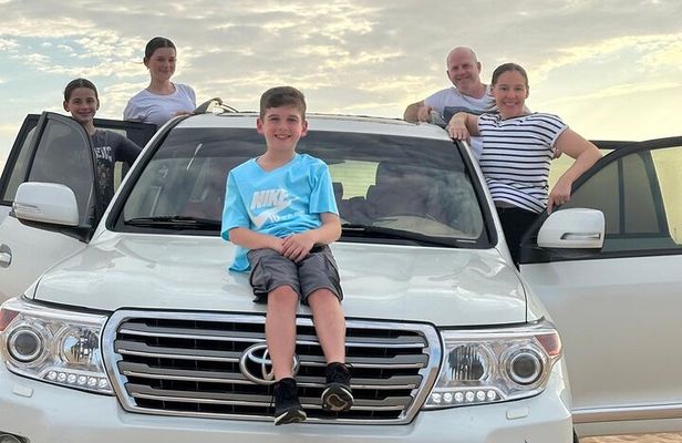 Ras al Khaimah Desert Safari Tour Camel Ride Dinner 