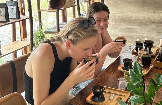 Da Nang Essence Phin Coffee Workshop and Linh Ung Pagoda