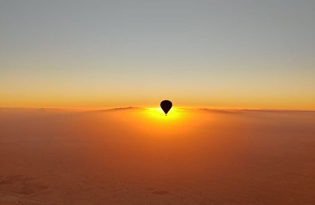 Overnight Desert Safari in Dubai and Sunrise Hot Air Balloon Ride