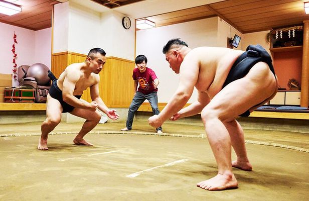 Tokyo Sumo Experience with Live Show & Audience Challenge