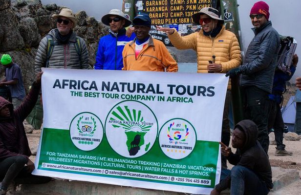 The Top-Best 8-Day Kilimanjaro Climbing Tour on the Lemosho Route