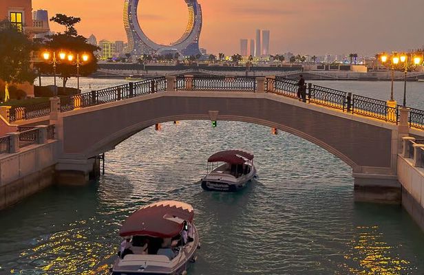 Doha Group Tour Skyline Souq and Cultural Village
